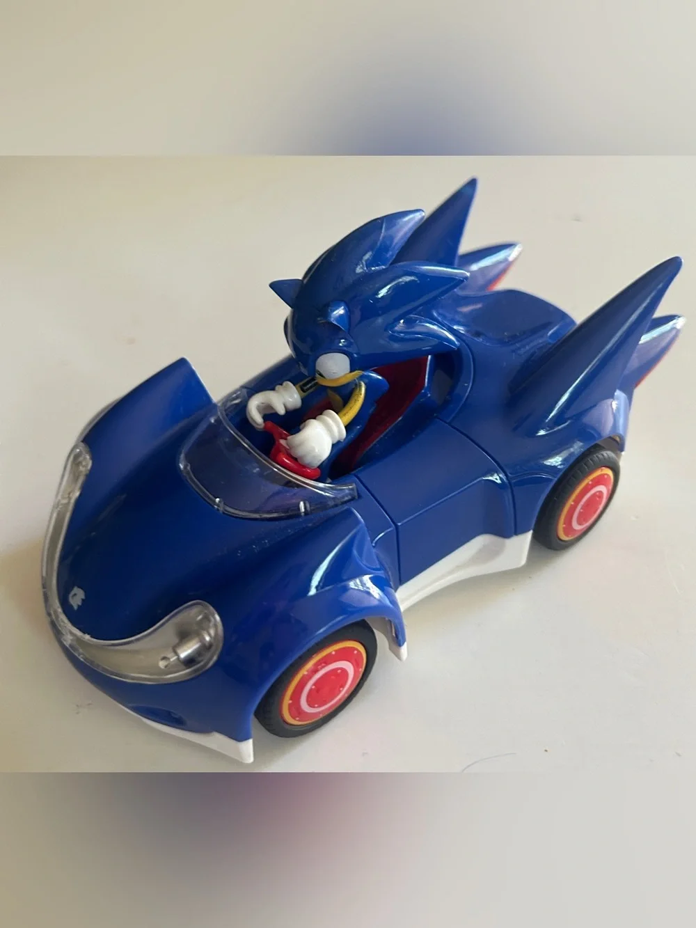 Sonic the Hedgehog & Sega All-Stars Racing RC Car